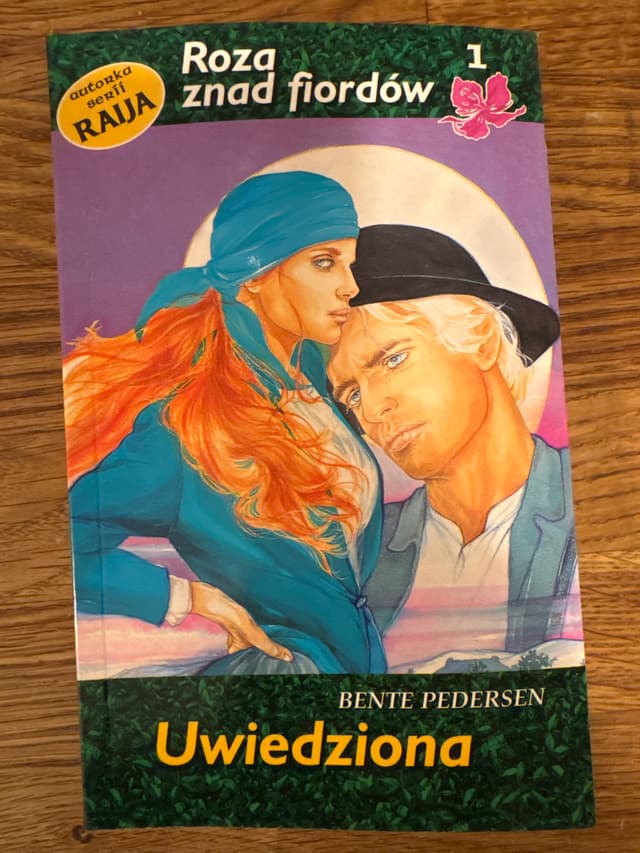 Uwiedziona cover